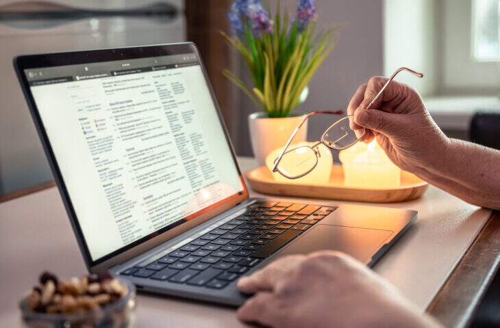software de folha de pagamento